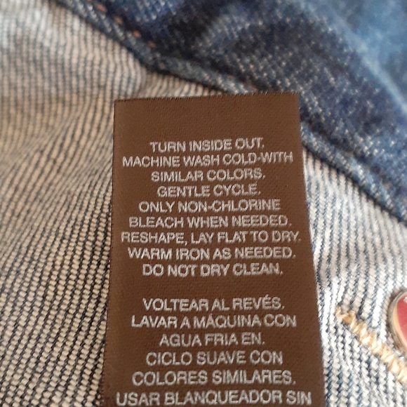 SOLD - WHBM jewel neck denim jacket - Picture 14 of 16